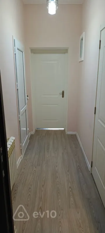 Kirayə verilir 1 otaqlı yeni tikili 40 m²