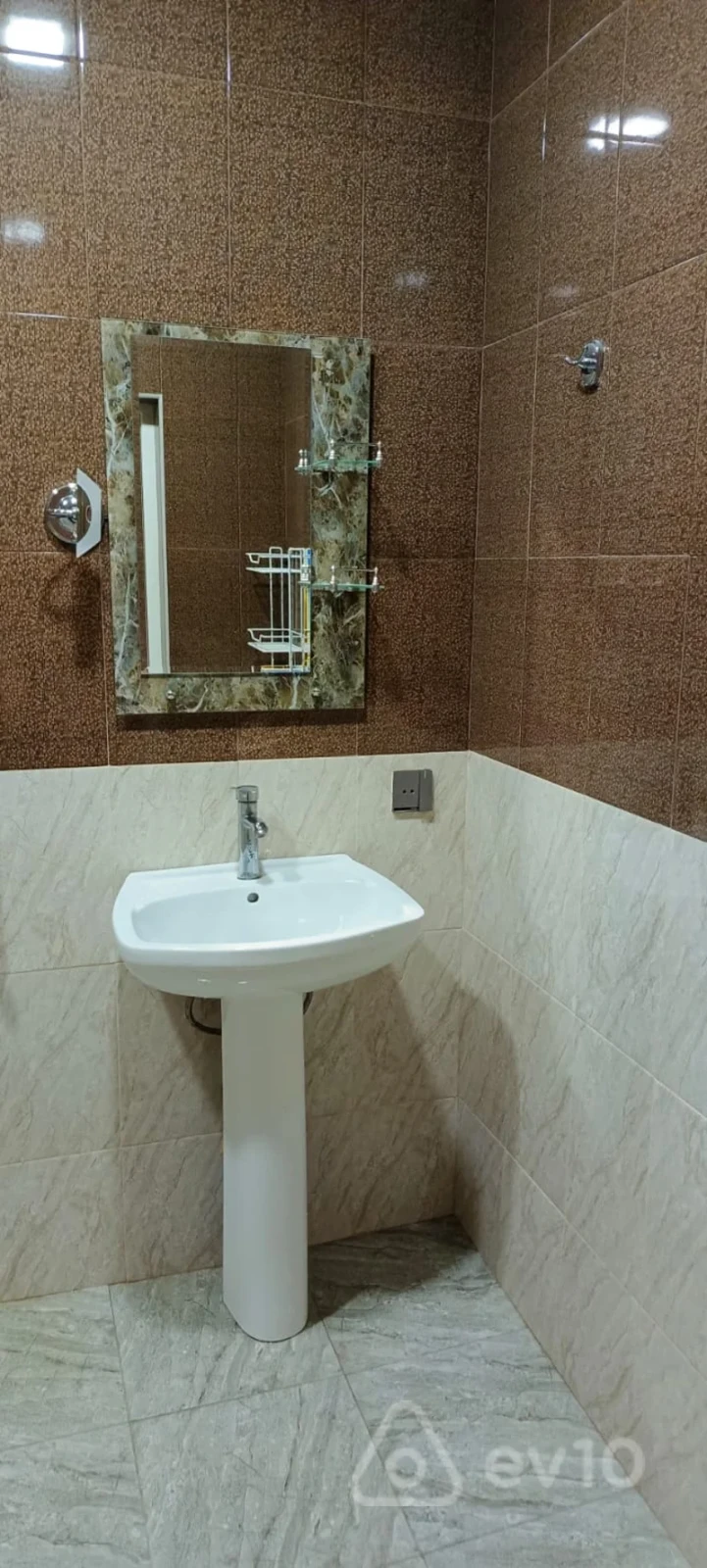 Kirayə verilir 1 otaqlı yeni tikili 40 m²