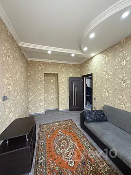 Kirayə verilir 3 otaqlı köhnə tikili 78 m²