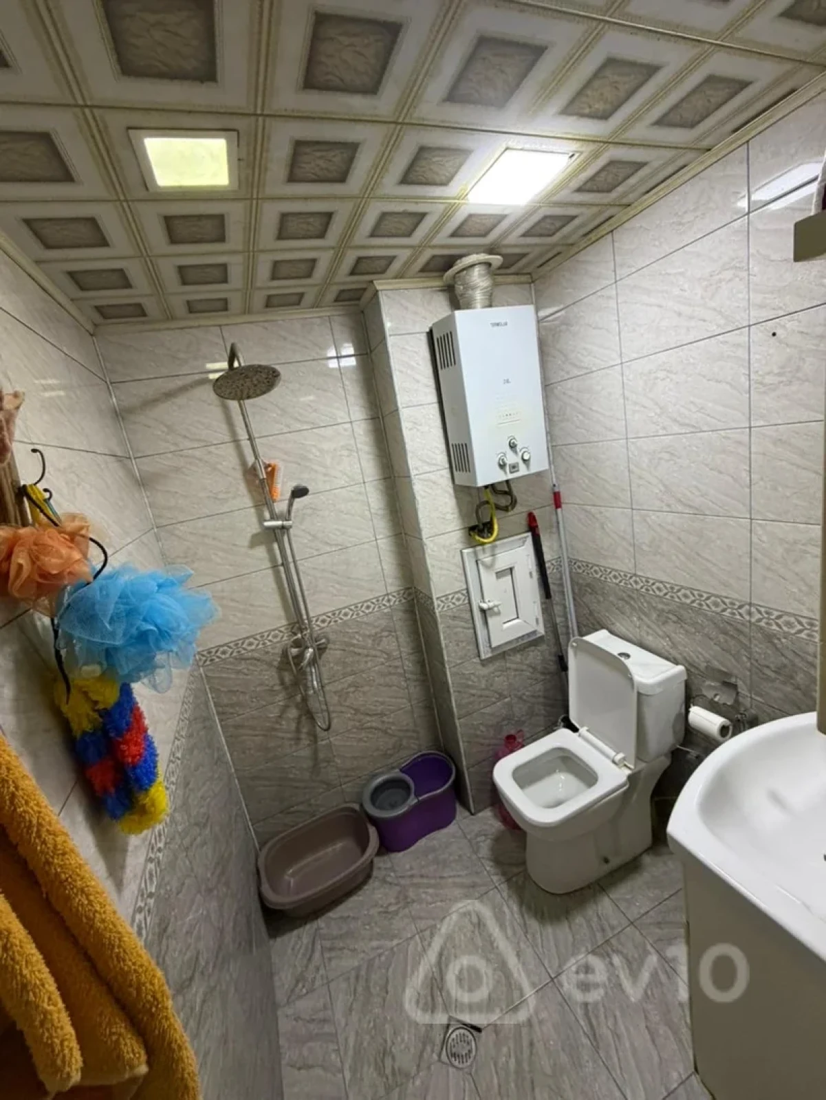 Satılır 3 otaqlı köhnə tikili 60 m²