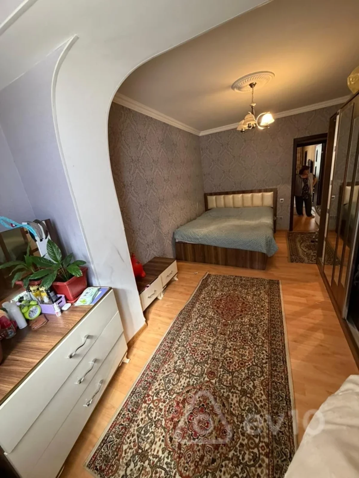 Satılır 3 otaqlı köhnə tikili 60 m²
