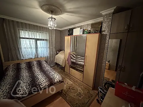 Satılır 3 otaqlı köhnə tikili 60 m²