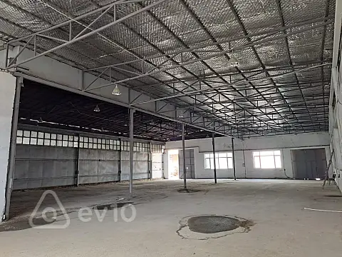 Kirayə verilir mənzil 800 m²