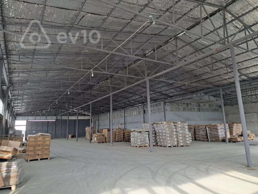 Kirayə verilir mənzil 800 m²