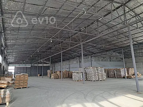 Kirayə verilir mənzil 800 m²