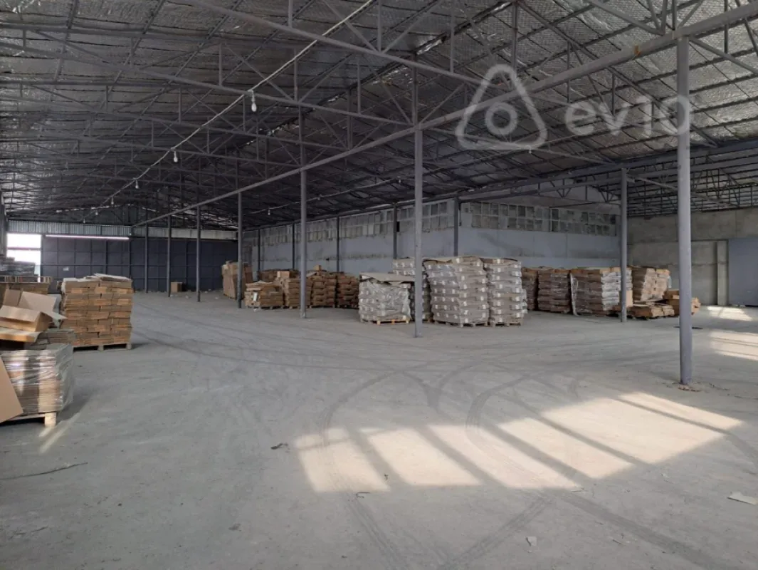 Kirayə verilir mənzil 800 m²