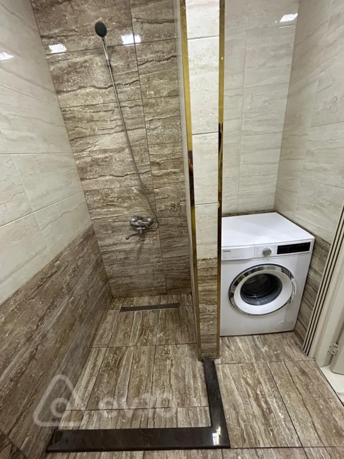 Kirayə verilir 2 otaqlı yeni tikili 80 m²
