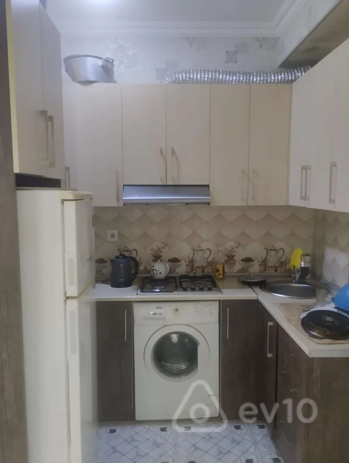 Kirayə verilir 2 otaqlı yeni tikili 53 m²