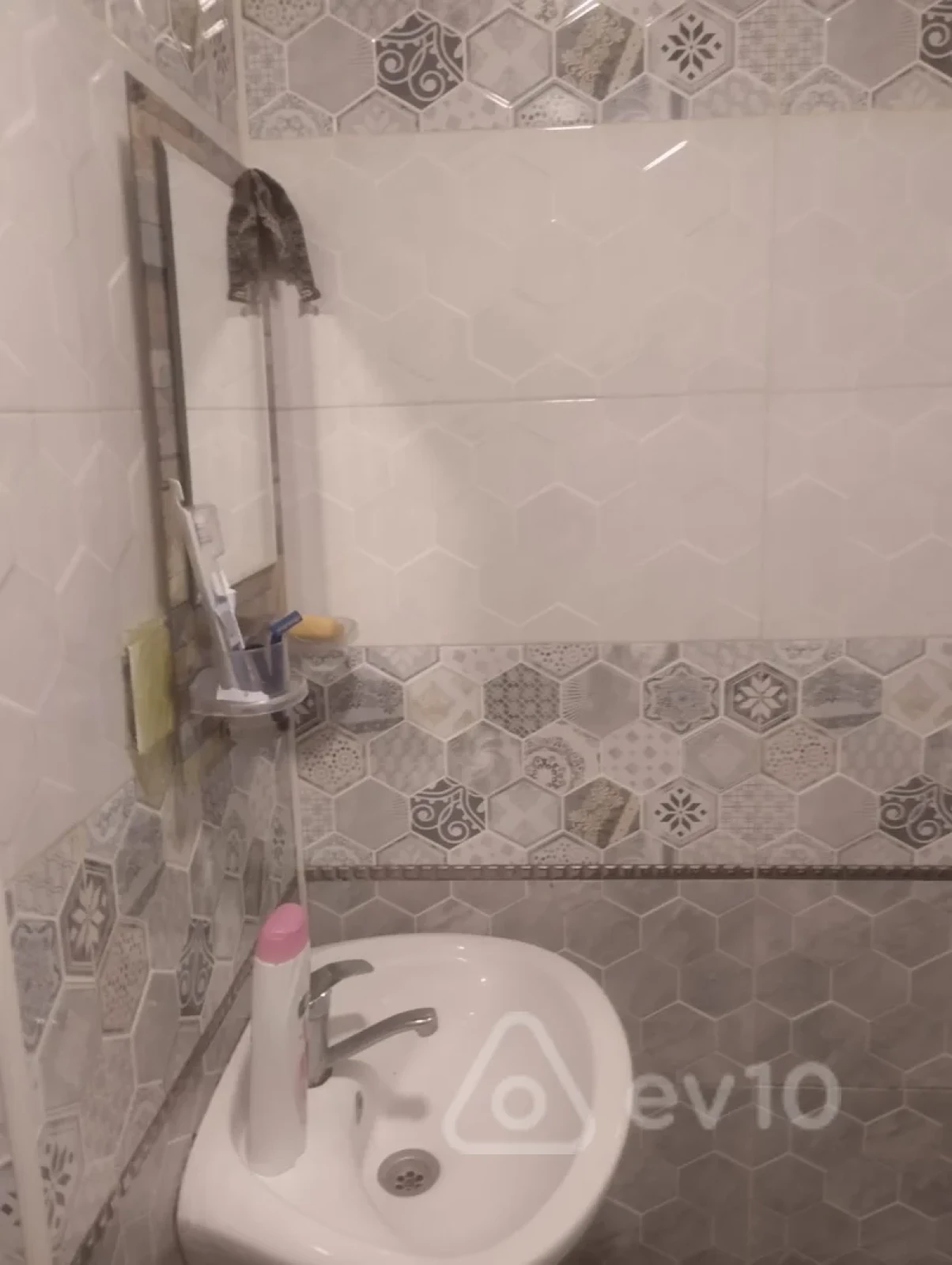 Kirayə verilir 2 otaqlı yeni tikili 53 m²