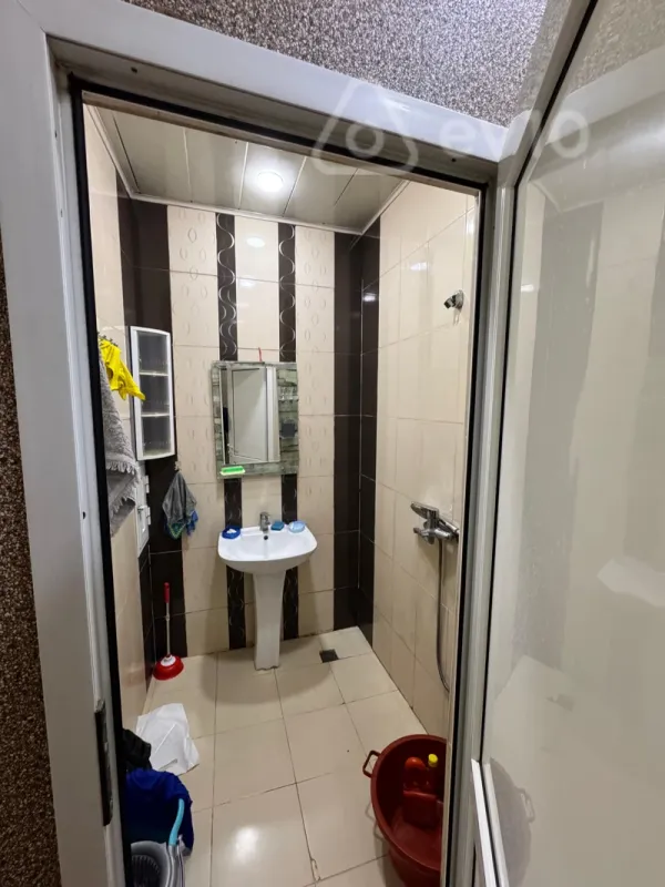 Kirayə verilir 2 otaqlı yeni tikili 74 m²