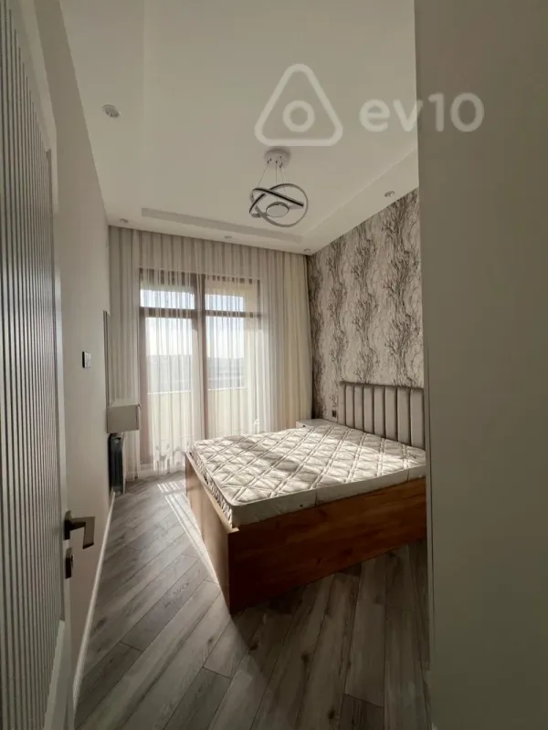 Kirayə verilir 2 otaqlı yeni tikili 55 m²