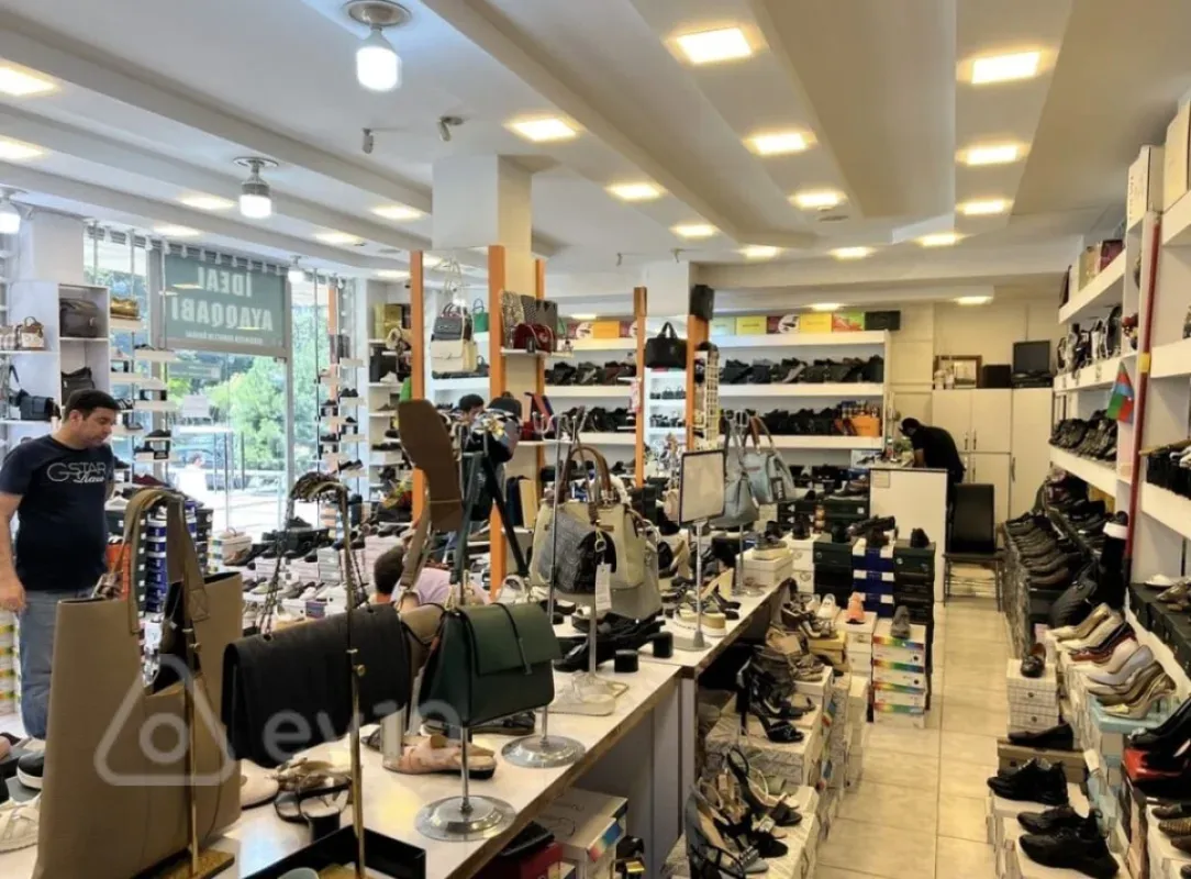 Satılır mənzil 33 m²