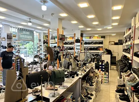 Satılır mənzil 33 m²