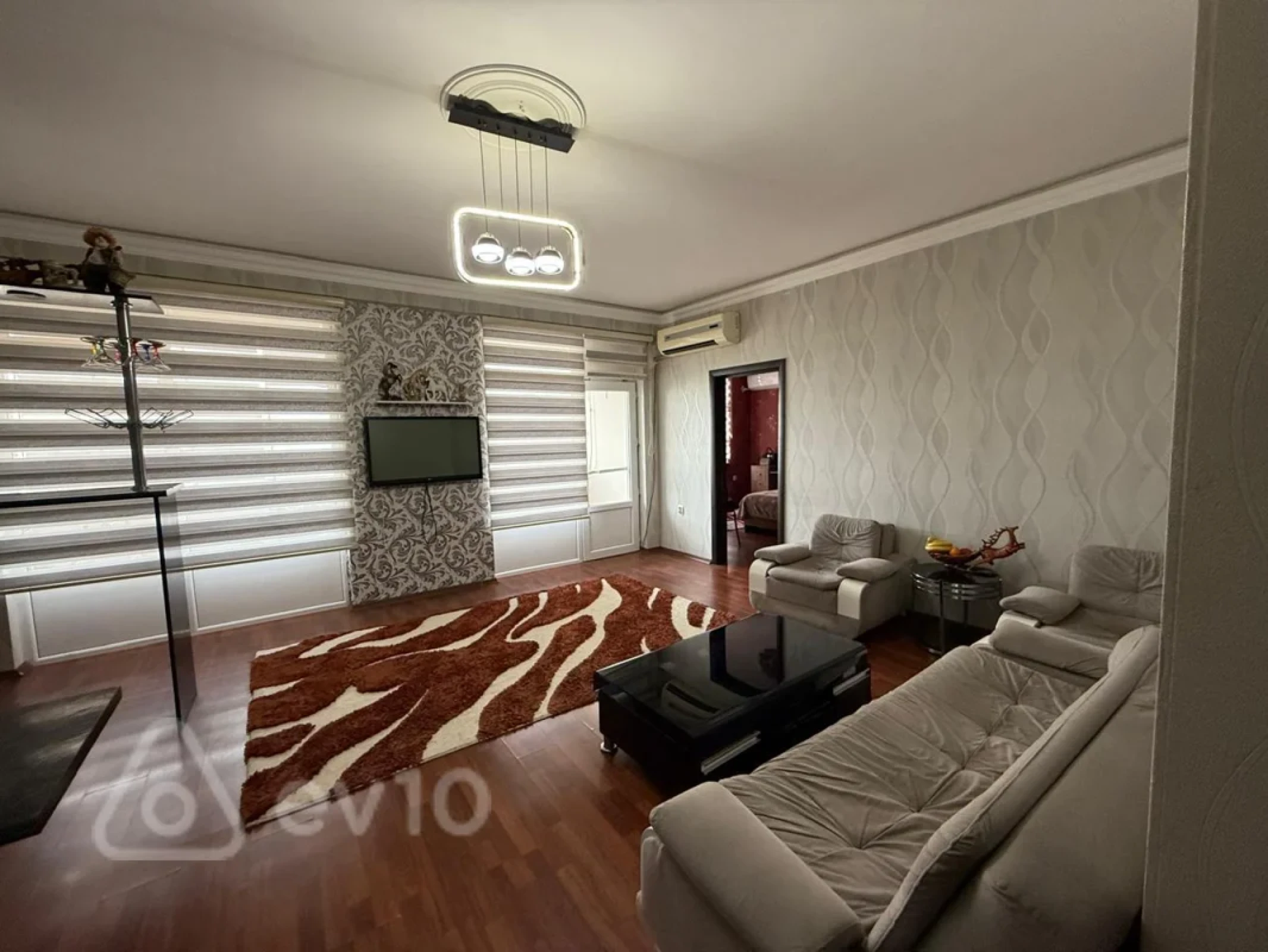 Kirayə verilir 3 otaqlı yeni tikili 80 m²