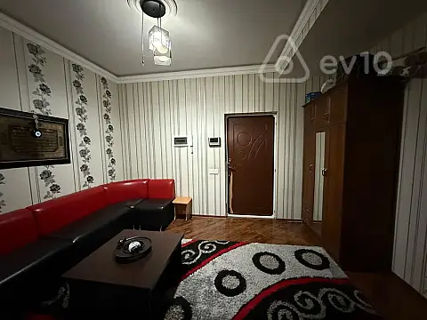 Kirayə verilir 3 otaqlı yeni tikili 80 m²