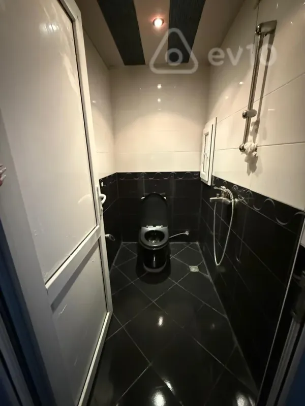 Kirayə verilir 3 otaqlı yeni tikili 80 m²