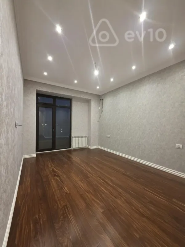 Satılır 4 otaqlı yeni tikili 178 m²