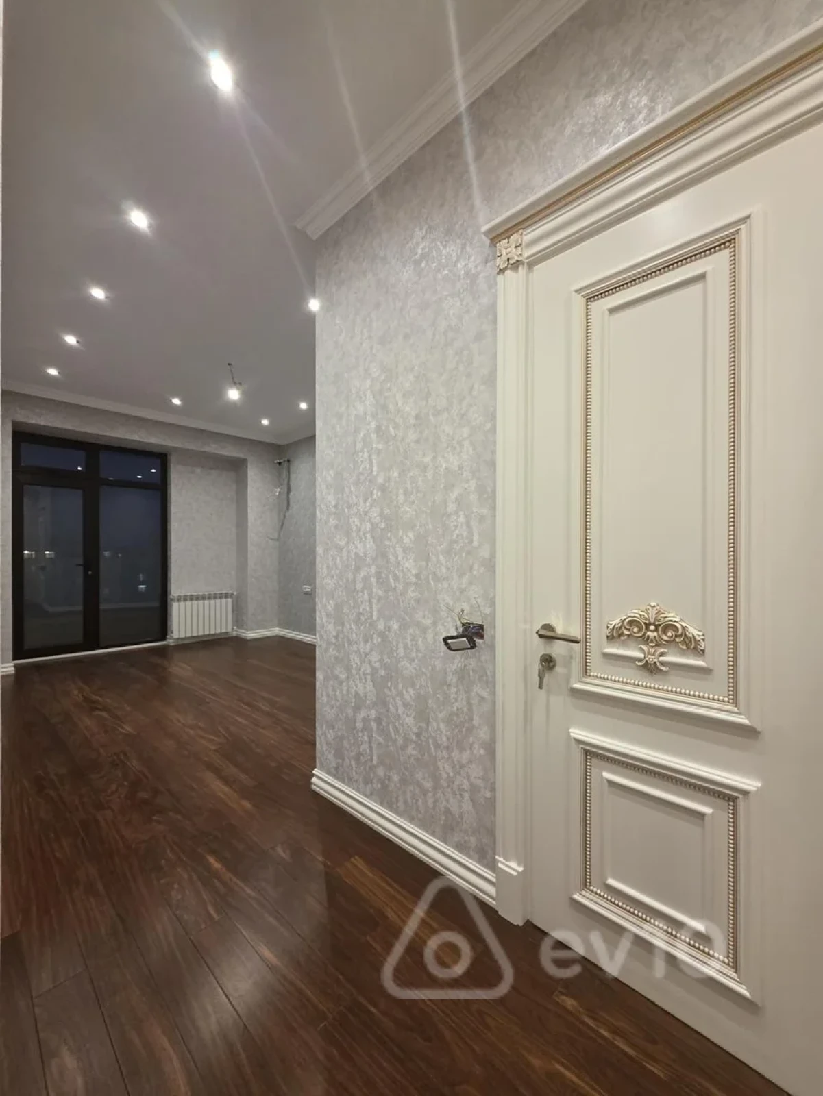 Satılır 4 otaqlı yeni tikili 178 m²