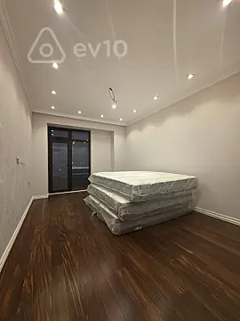 Satılır 4 otaqlı yeni tikili 178 m²