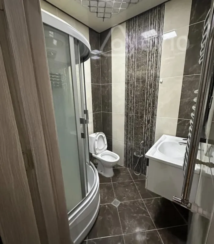 Kirayə verilir 3 otaqlı yeni tikili 99 m²