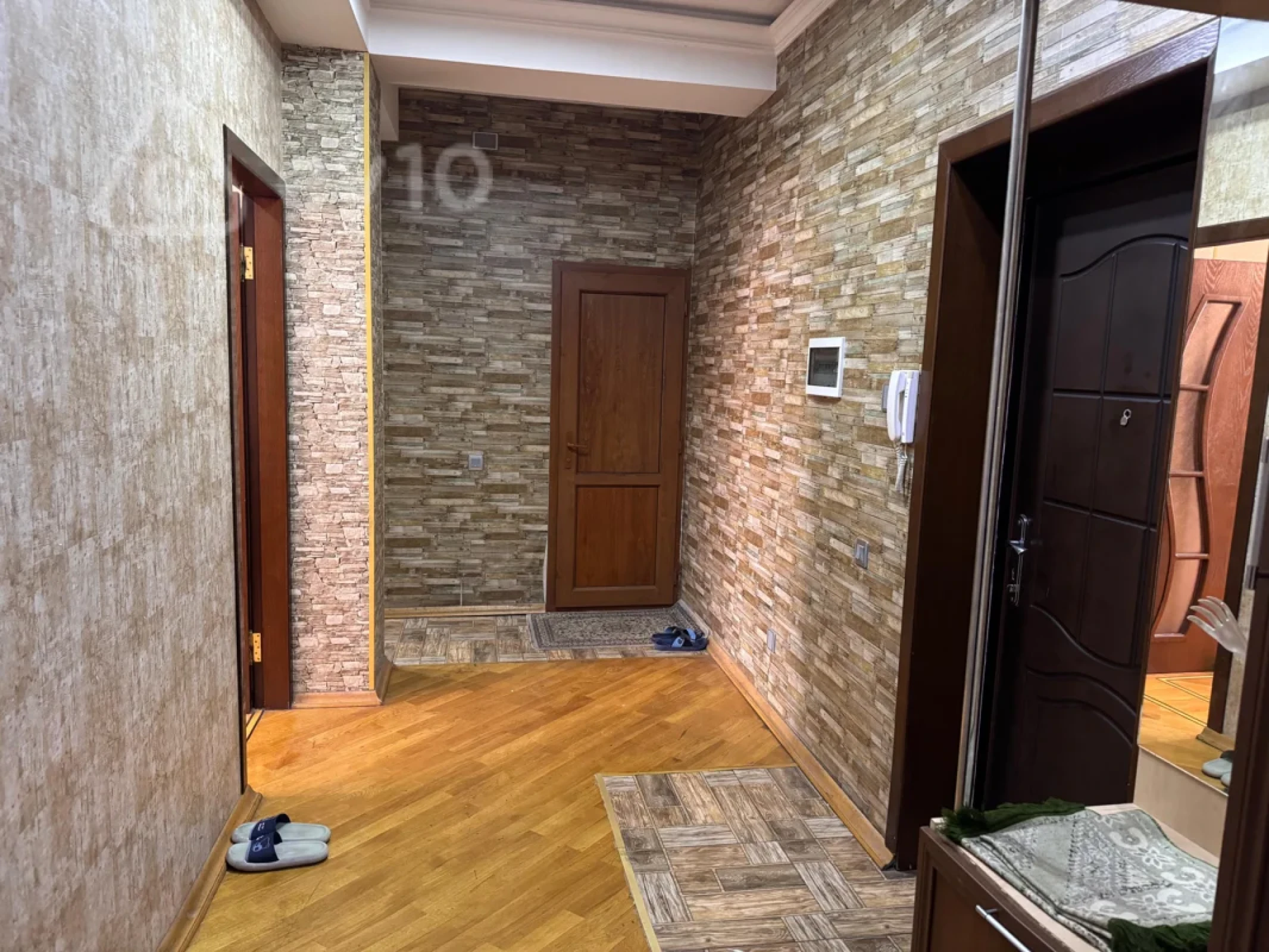 Kirayə verilir 3 otaqlı yeni tikili 89 m²