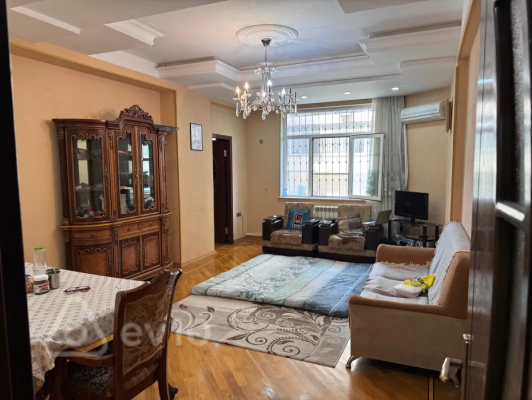 Kirayə verilir 3 otaqlı yeni tikili 89 m²