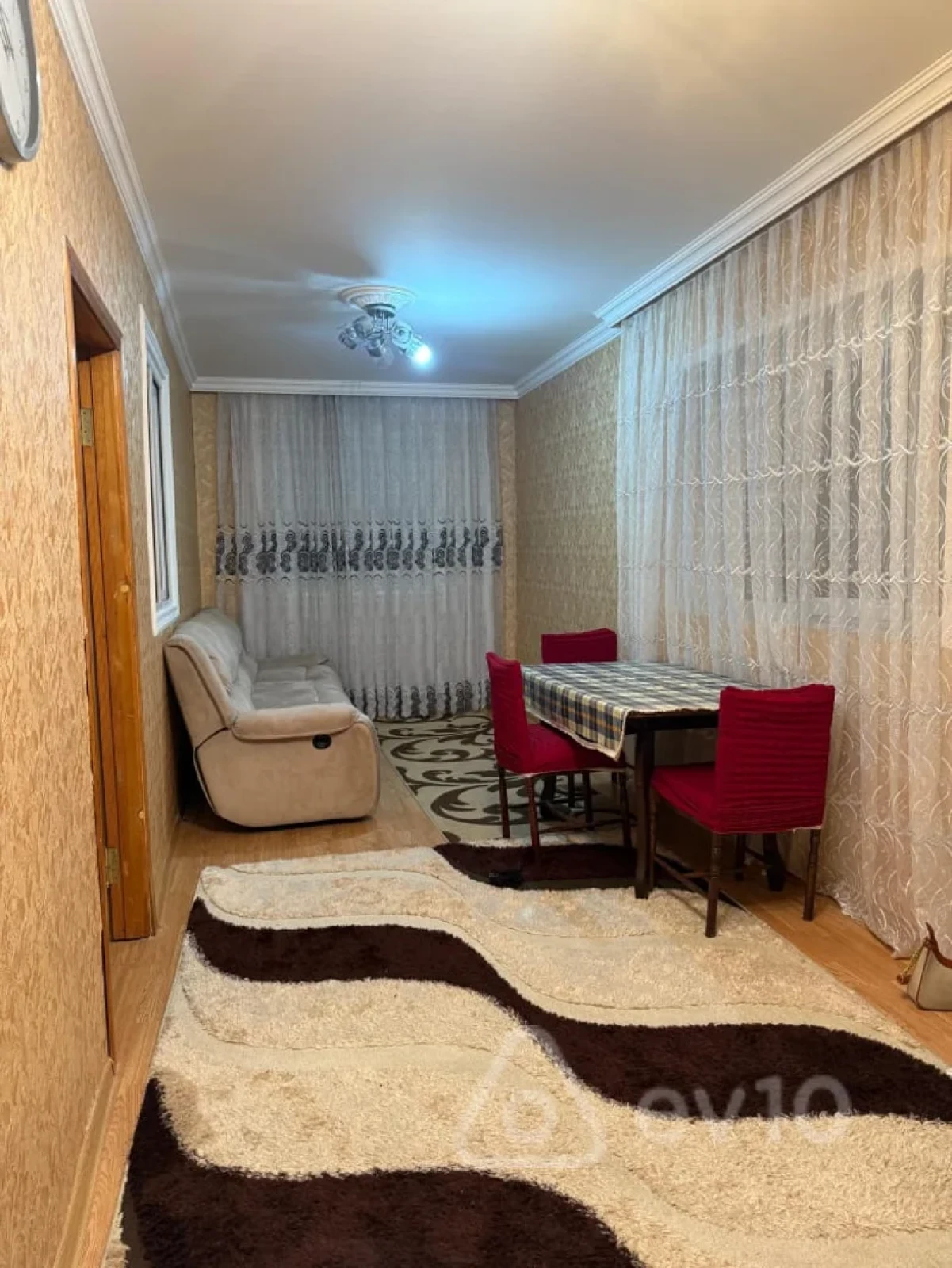 Kirayə verilir 3 otaqlı həyət evi 110 m²