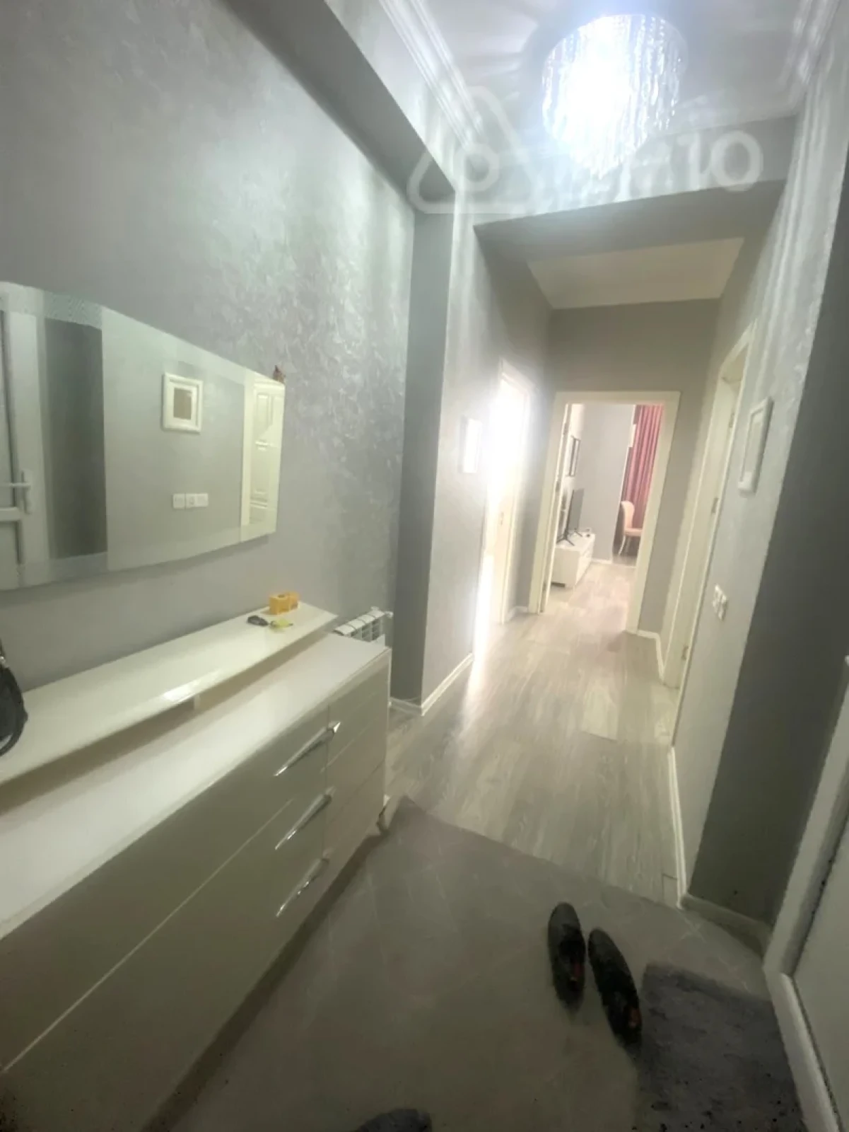 Kirayə verilir 2 otaqlı yeni tikili 60 m²