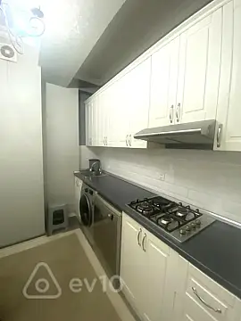 Kirayə verilir 2 otaqlı yeni tikili 60 m²