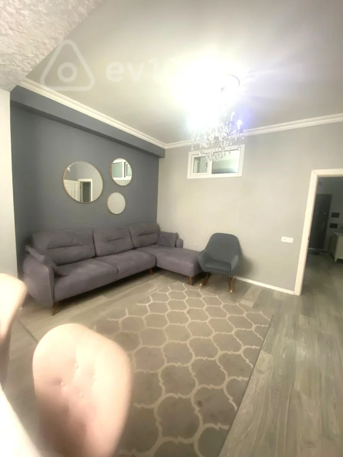 Kirayə verilir 2 otaqlı yeni tikili 60 m²