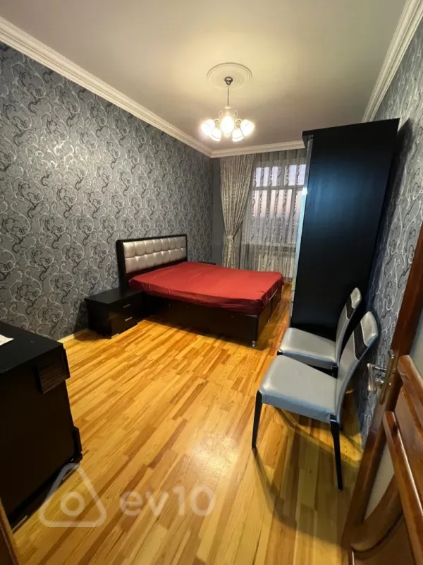 Kirayə verilir 2 otaqlı yeni tikili 83 m²