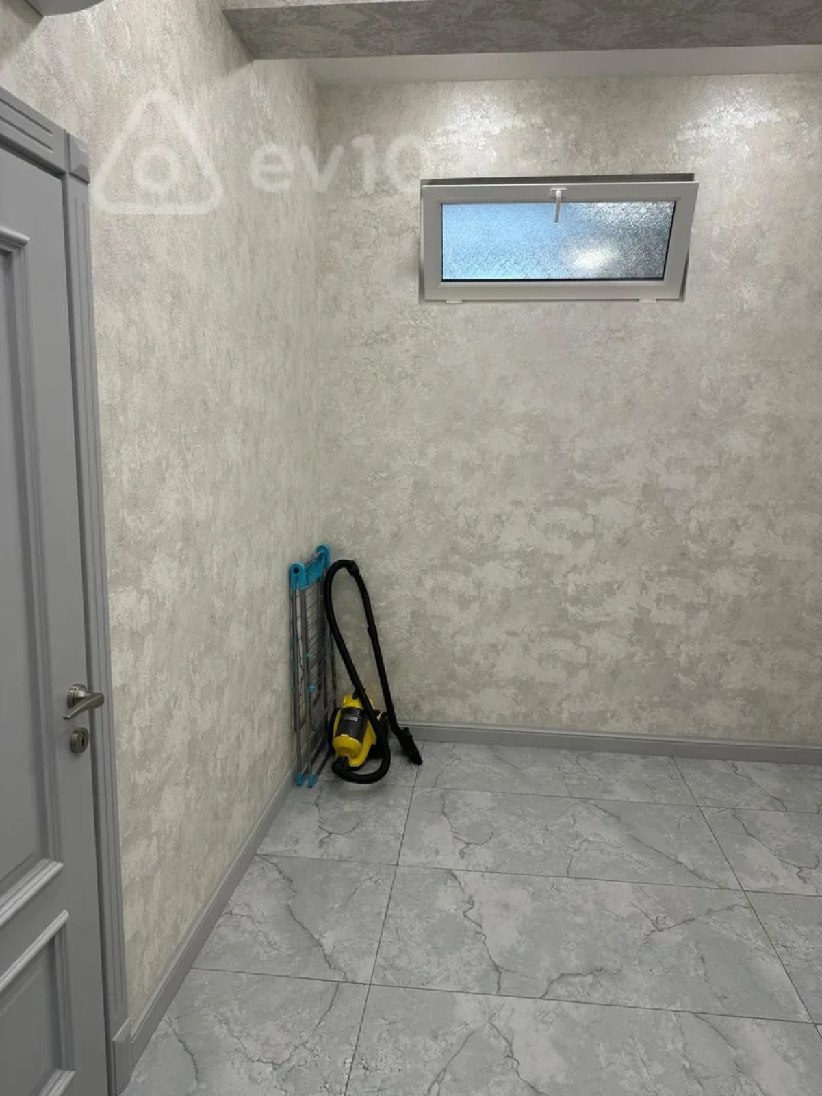 Kirayə verilir 3 otaqlı yeni tikili 110 m²