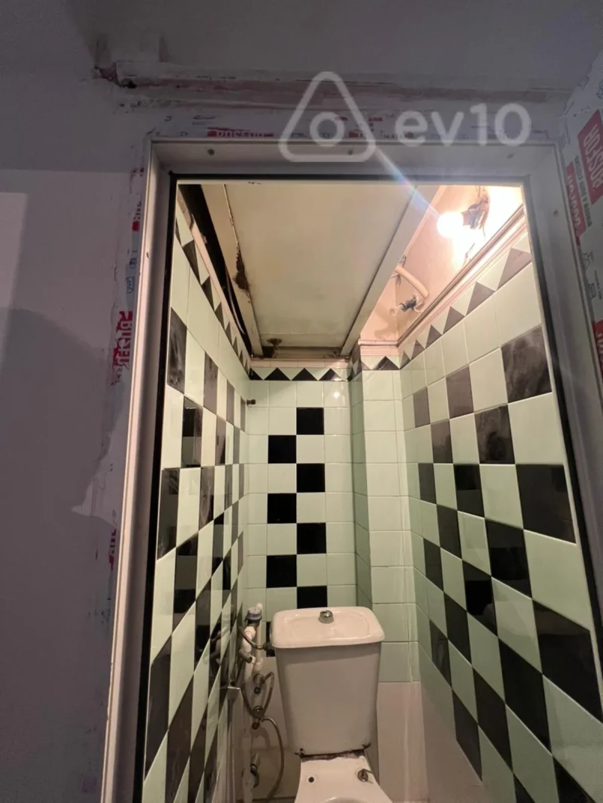 Satılır 3 otaqlı köhnə tikili 65 m²