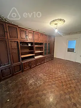 Satılır 3 otaqlı köhnə tikili 65 m²