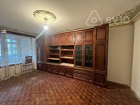 Satılır 3 otaqlı köhnə tikili 65 m² — Bakı, Nəsimi 3 otaq 65.00 m²