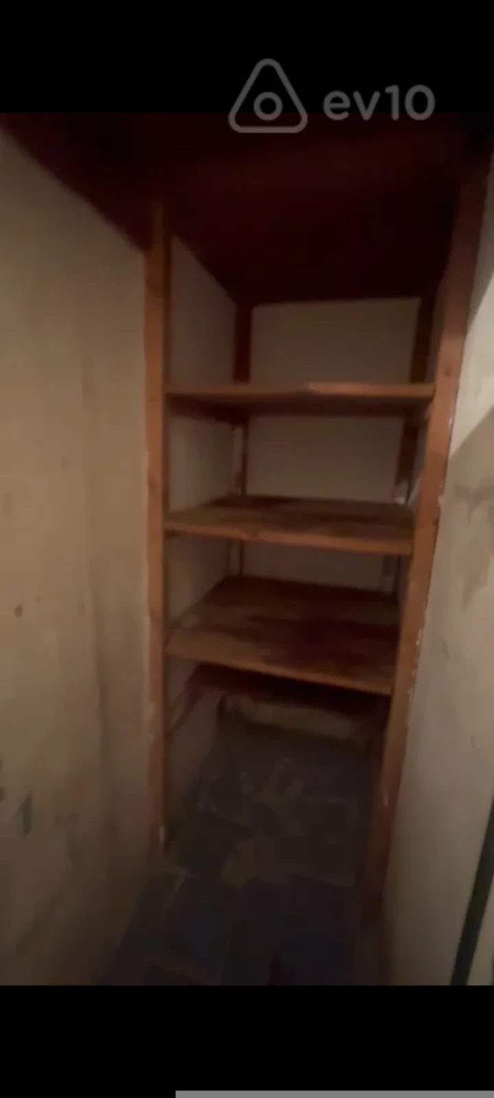 Kirayə verilir 3 otaqlı köhnə tikili 50 m²