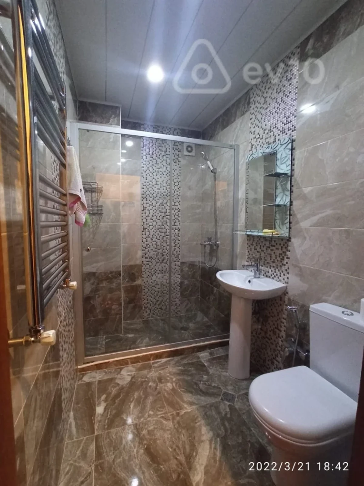 Kirayə verilir 1 otaqlı yeni tikili 30 m²