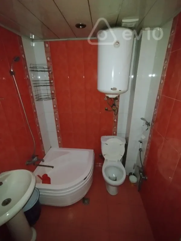 Kirayə verilir 1 otaqlı yeni tikili 40 m²