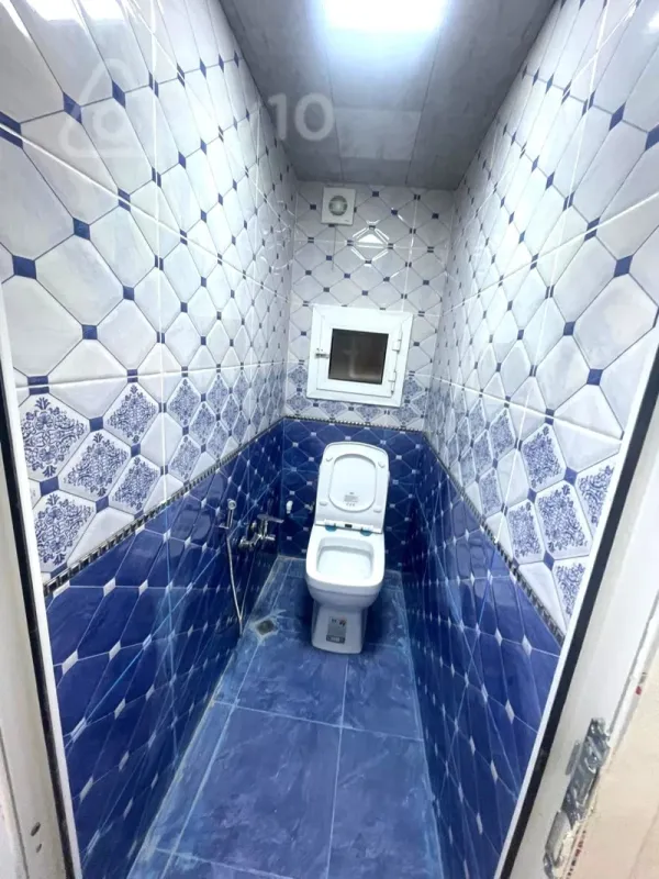 Kirayə verilir 2 otaqlı köhnə tikili 70 m²