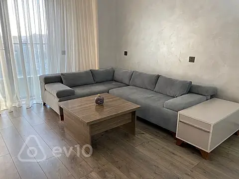 Kirayə verilir 2 otaqlı yeni tikili 65 m²