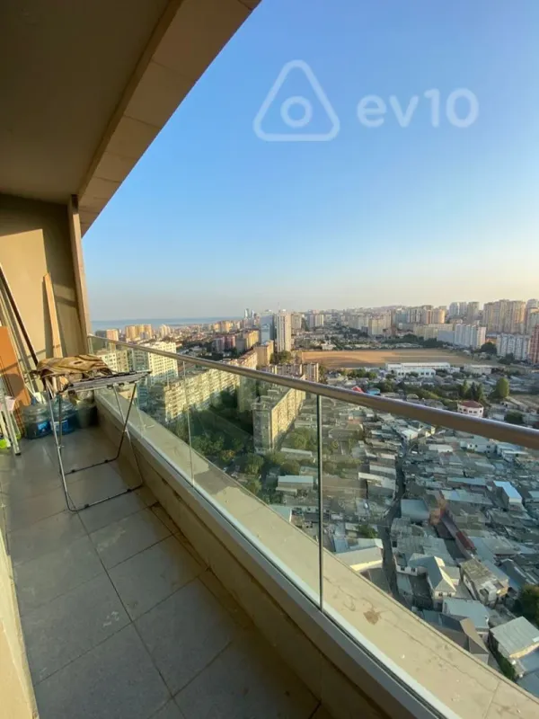 Kirayə verilir 2 otaqlı yeni tikili 65 m²