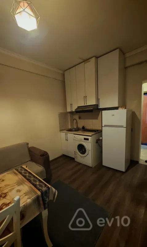 Kirayə verilir 1 otaqlı yeni tikili 30 m²