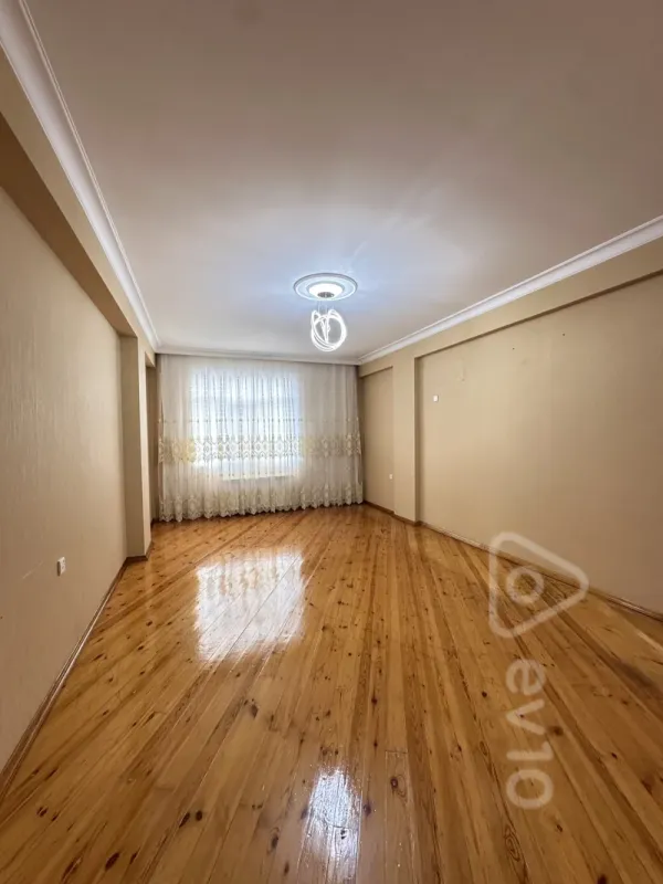 Kirayə verilir 3 otaqlı yeni tikili 120 m²