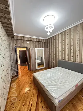 Kirayə verilir 3 otaqlı yeni tikili 120 m²