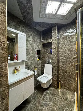 Kirayə verilir 2 otaqlı yeni tikili 65 m²