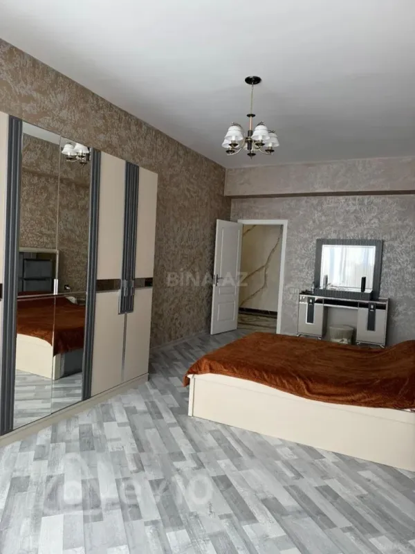 Kirayə verilir 2 otaqlı yeni tikili 65 m²