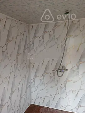 Kirayə verilir 1 otaqlı köhnə tikili 20 m²