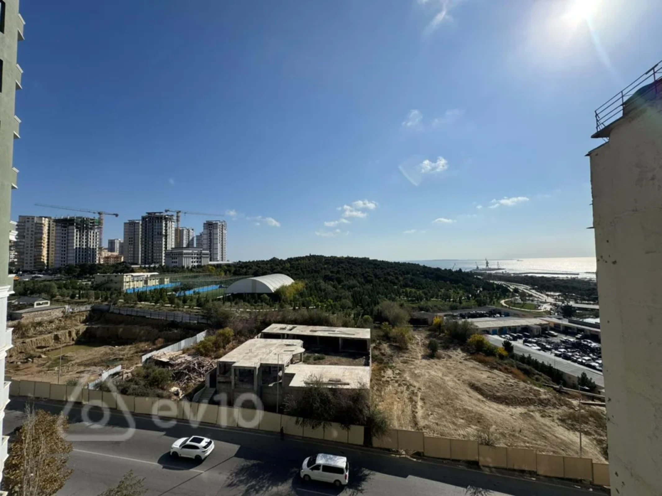 Satılır 2 otaqlı köhnə tikili 60 m²