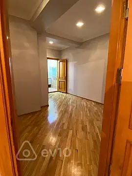 Satılır 2 otaqlı yeni tikili 96 m²