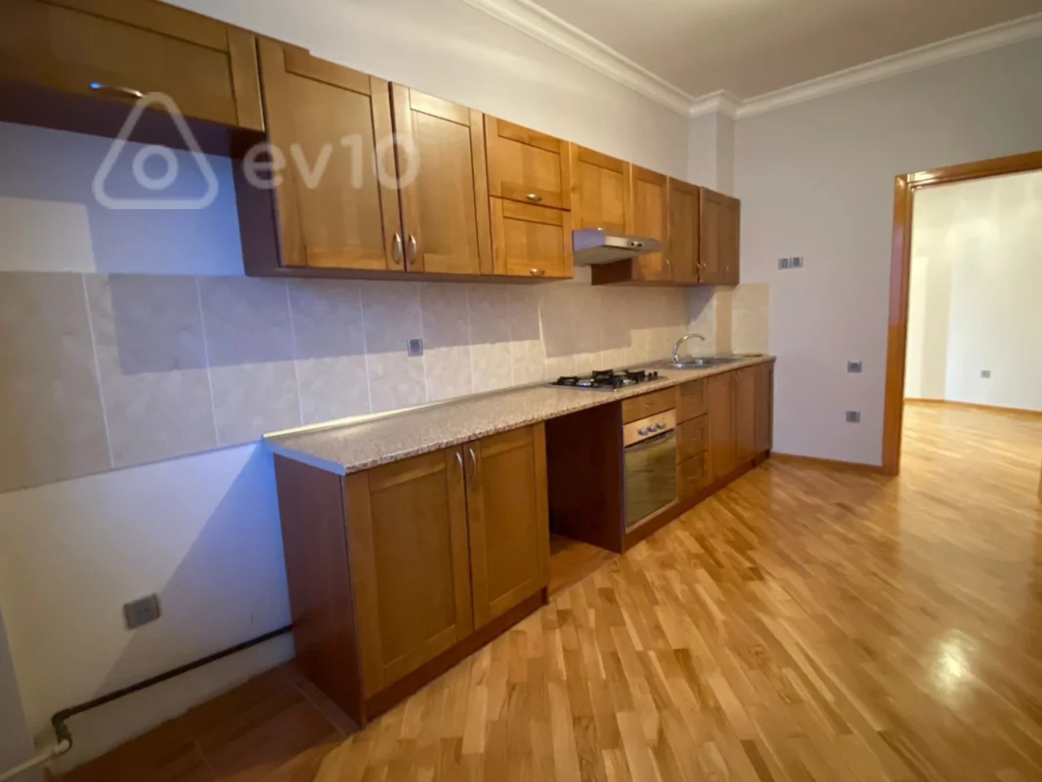Satılır 2 otaqlı yeni tikili 96 m²